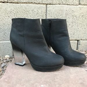 Black Boots with an Ombré Heel